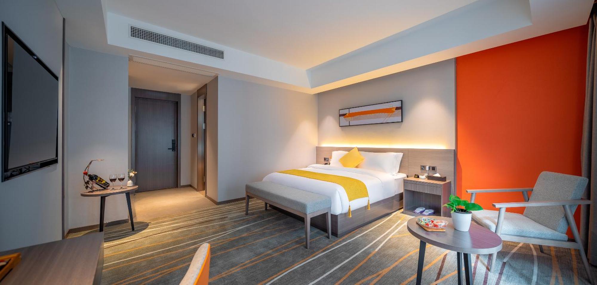 Luzhou Baian Smart Hotel Exteriör bild