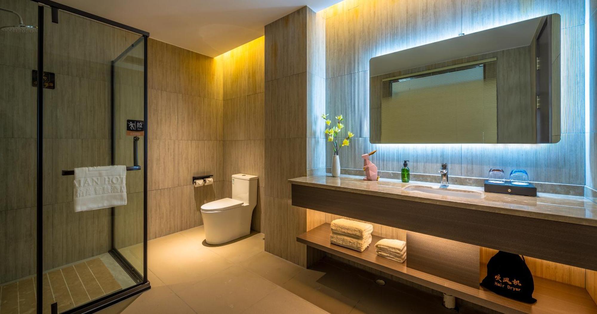 Luzhou Baian Smart Hotel Exteriör bild
